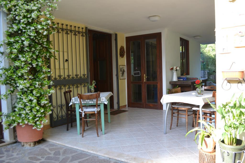 B&B La Casarella Soiano Del Lago Bagian luar foto